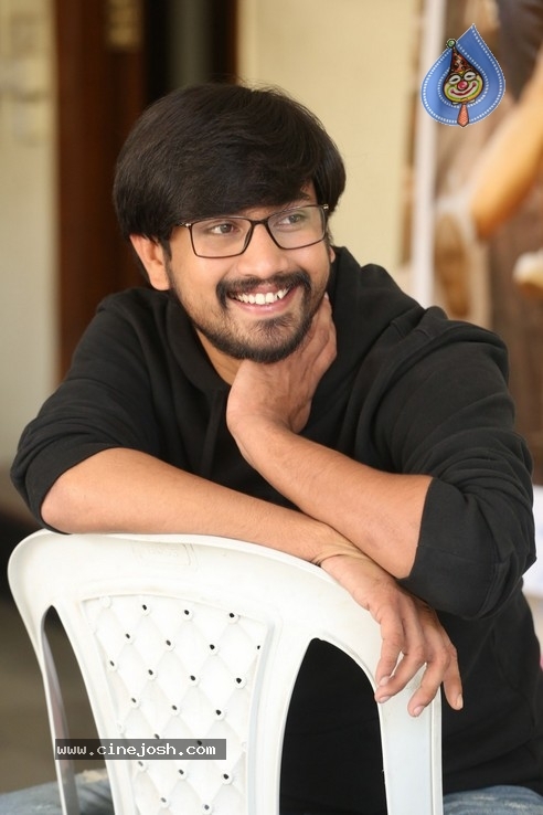 Raj Tarun Interview Photos - 9 / 20 photos