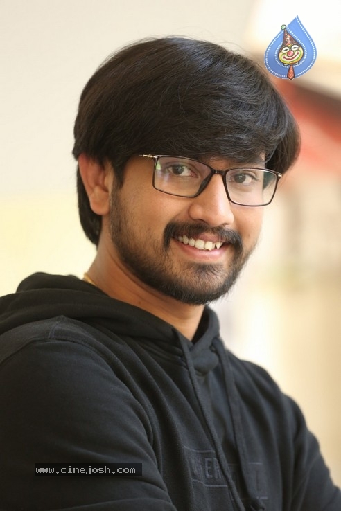 Raj Tarun Interview Photos - 10 / 20 photos