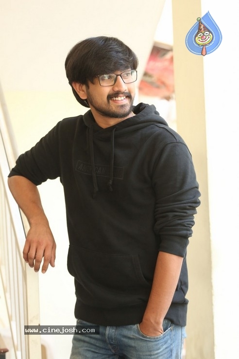 Raj Tarun Interview Photos - 11 / 20 photos