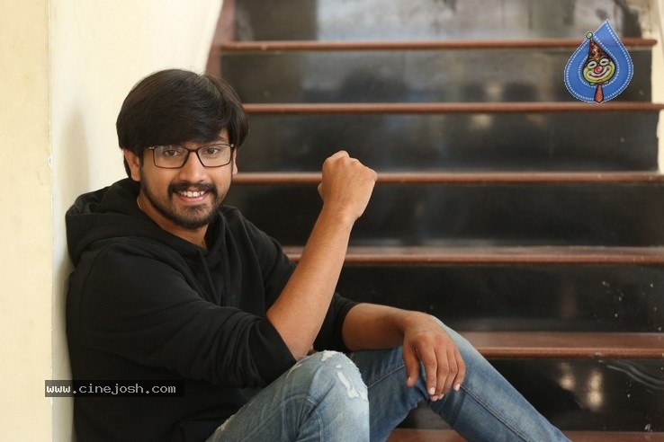 Raj Tarun Interview Photos - 13 / 20 photos