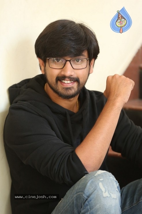 Raj Tarun Interview Photos - 16 / 20 photos