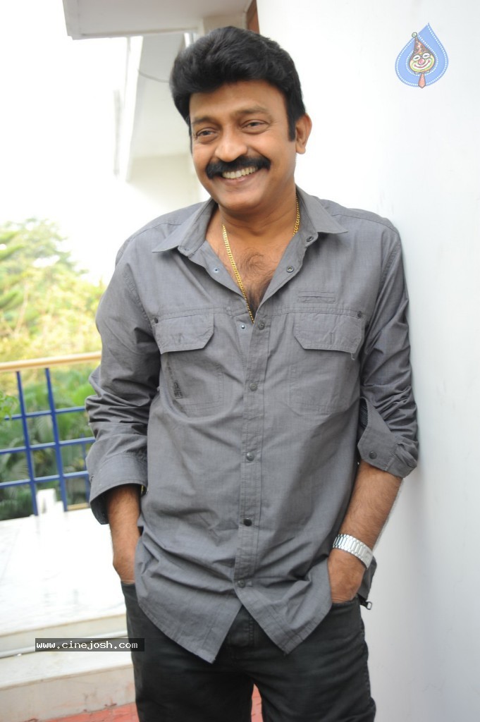 Rajasekhar Stills - 13 / 30 photos