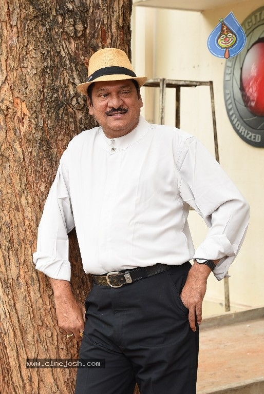 Rajendra Prasad Interview - 9 / 21 photos