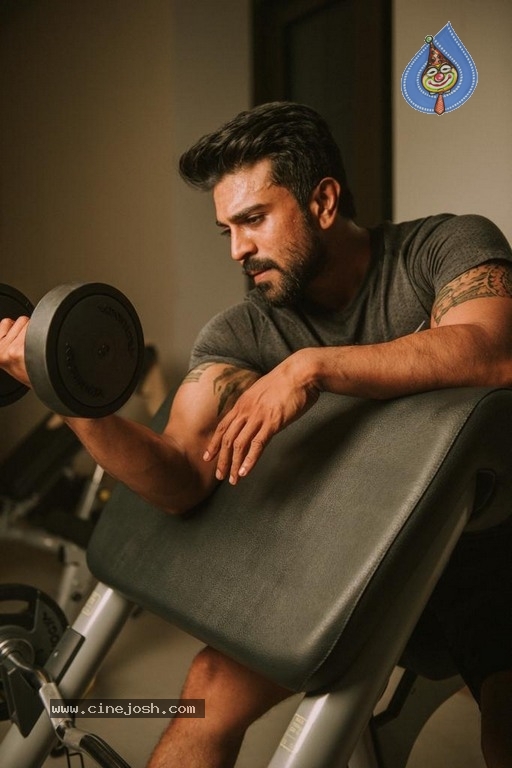 Ram Charan Latest Stills - 7 / 11 photos