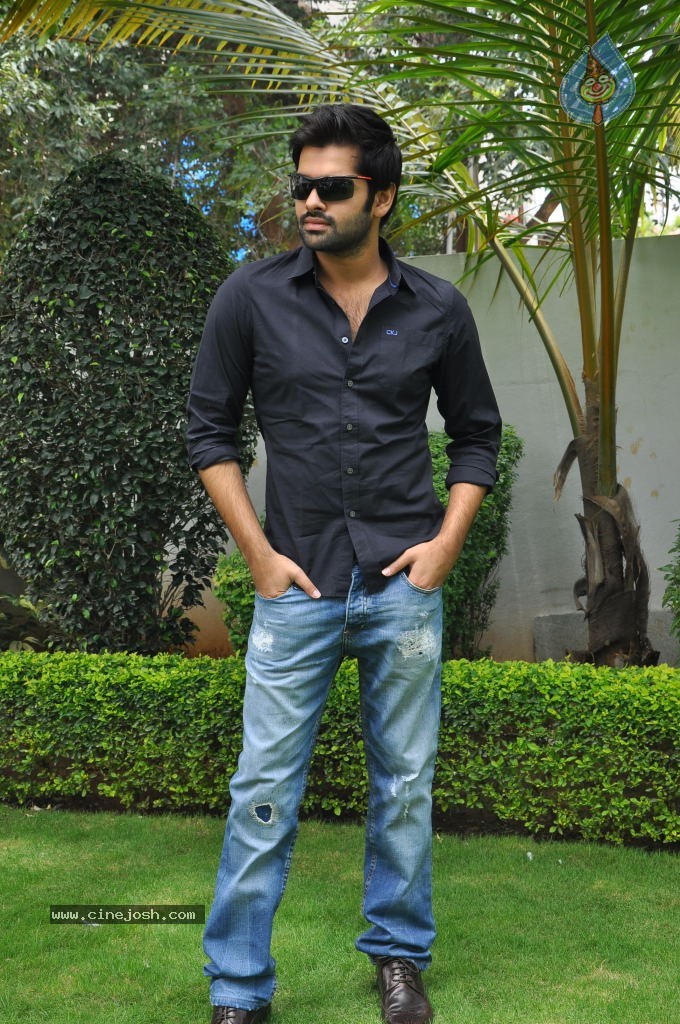 Ram Stills - 15 / 55 photos
