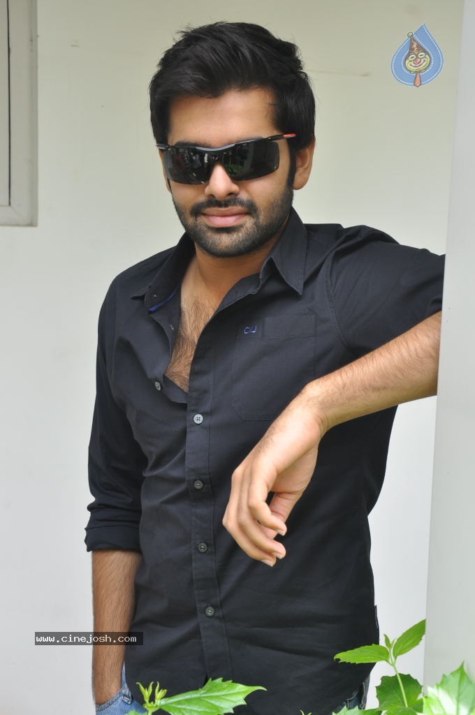 Ram Stills - 38 / 55 photos