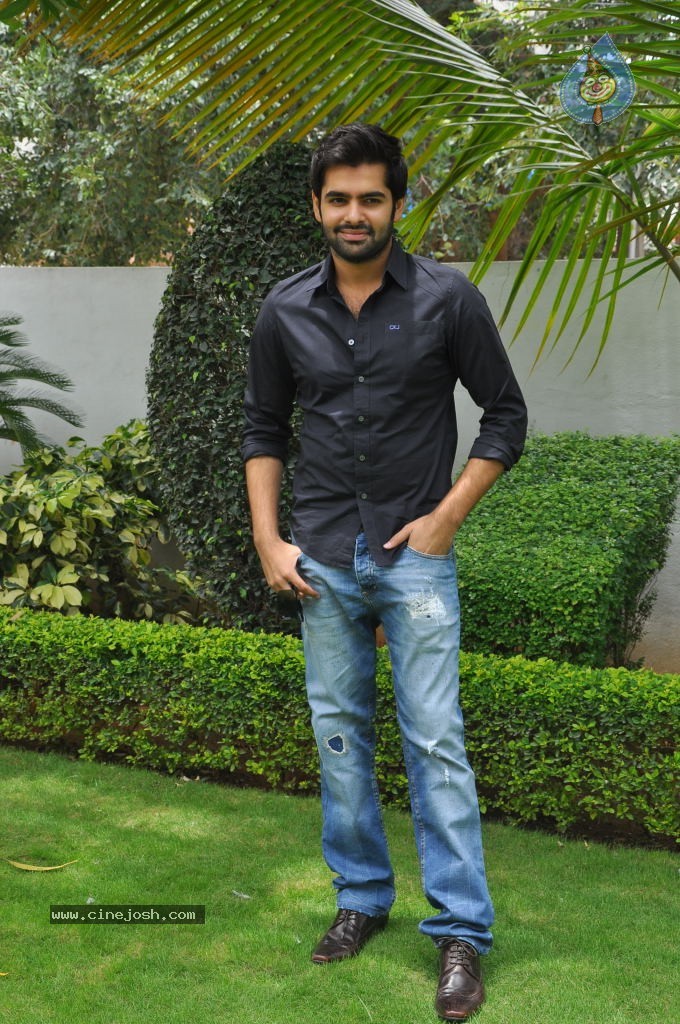 Ram Stills - 39 / 55 photos