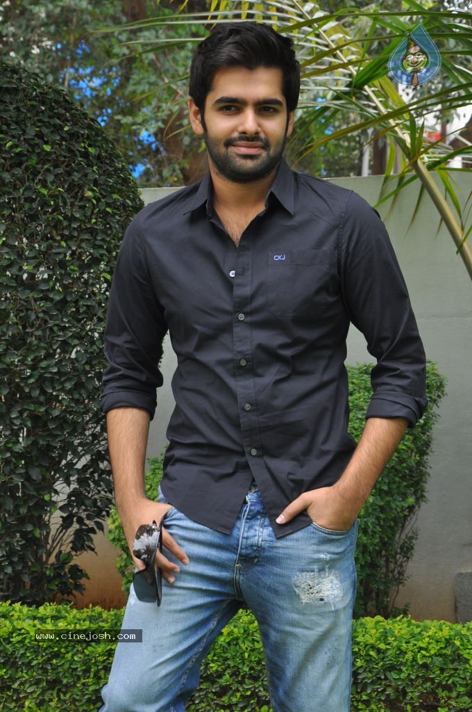 Ram Stills - 40 / 55 photos
