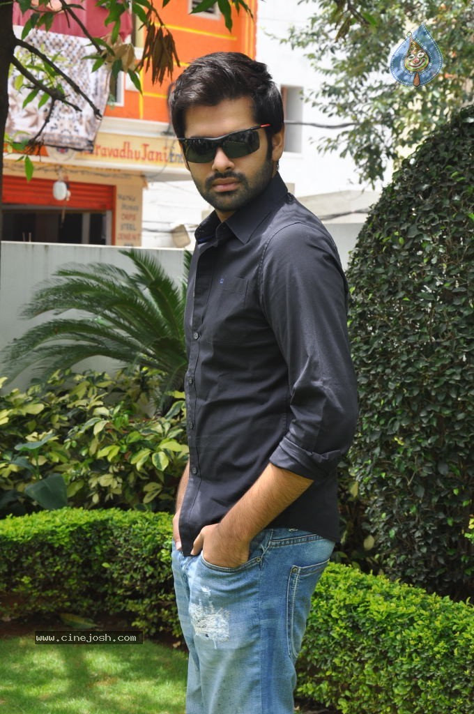 Ram Stills - 48 / 55 photos
