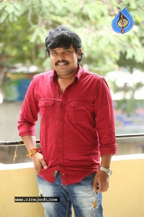 Sampoornesh Babu Interview Pics - 1 / 18 photos