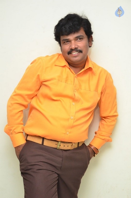 Sampoornesh Babu Photos - 13 / 13 photos