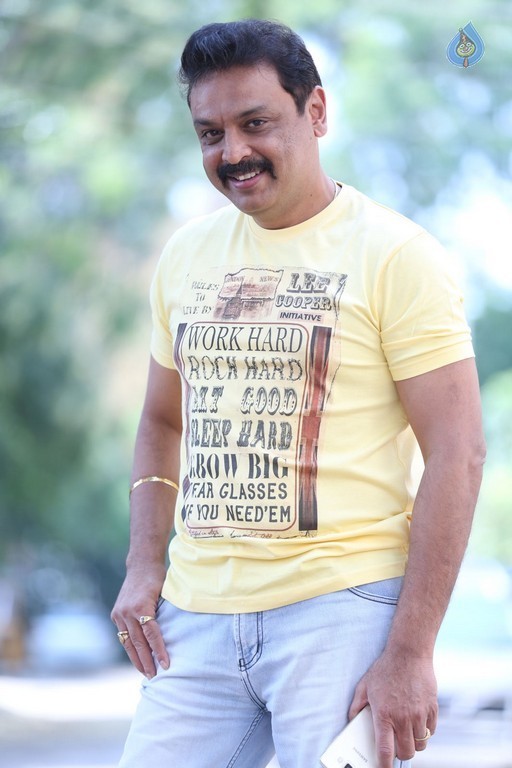 Senior Naresh Interview Photos - 3 / 16 photos