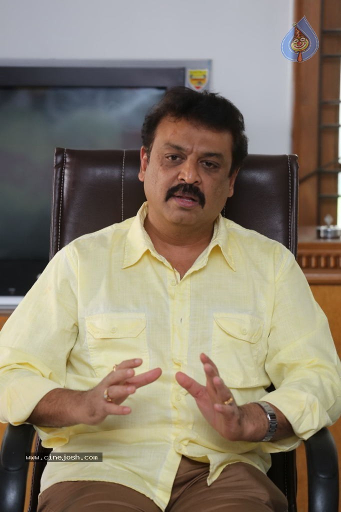 Senior Naresh Interview Stills - 17 / 65 photos