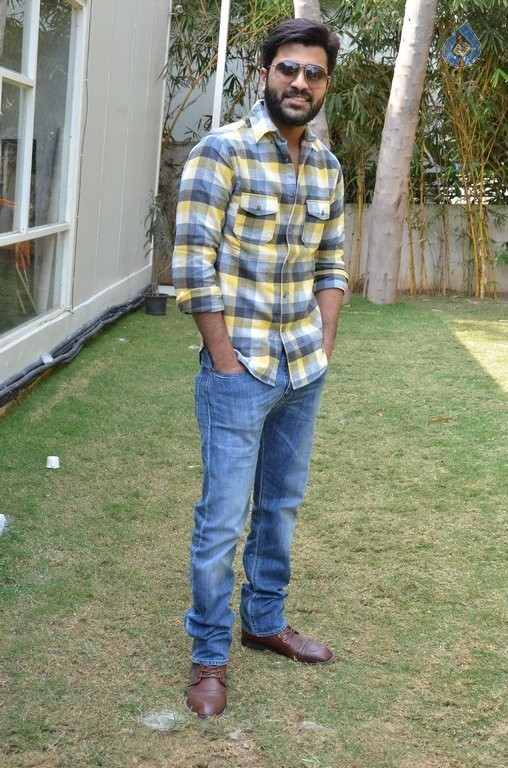 Sharwanand Interview Photos - 21 / 40 photos