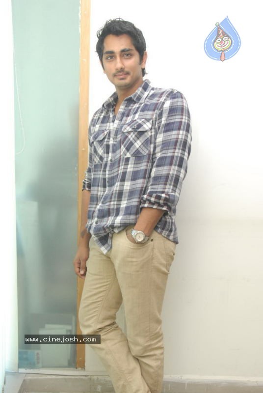 Siddharth Photos - 1 / 31 photos