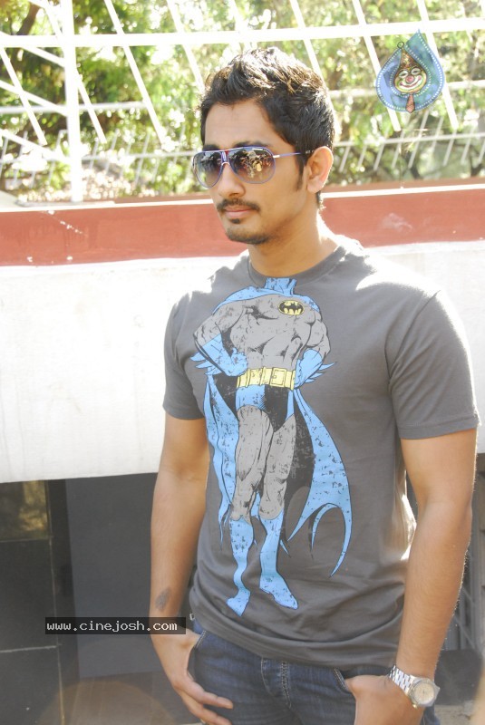 Siddharth Stills - 6 / 19 photos