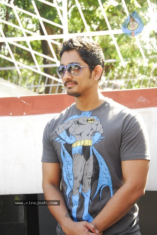 Siddharth Stills - 8 / 19 photos