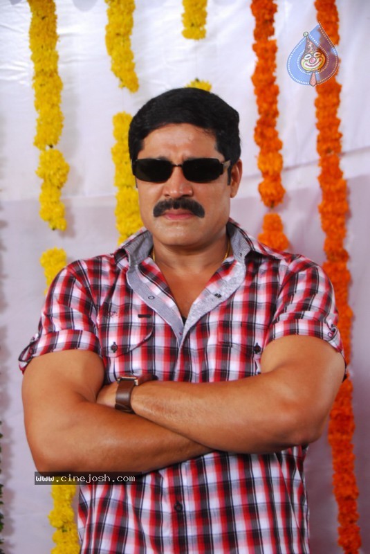 Srihari Gallery - 1 / 28 photos