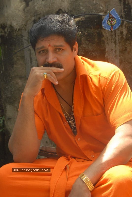 Srihari Solo Stills - 23 / 26 photos