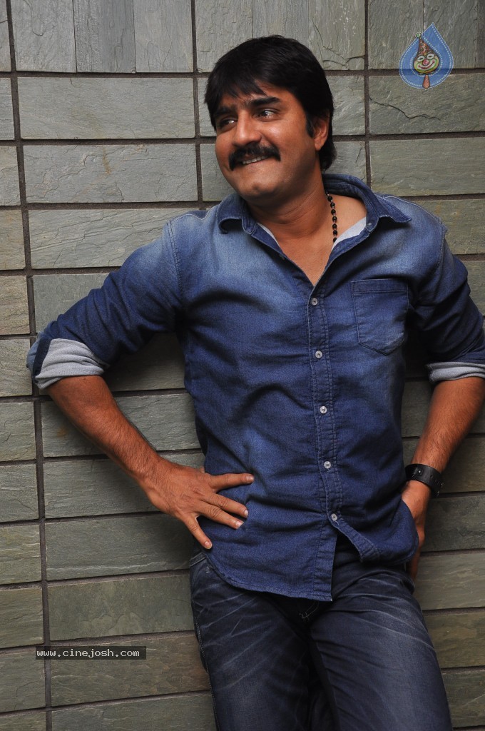 Srikanth New Stills - 10 / 37 photos