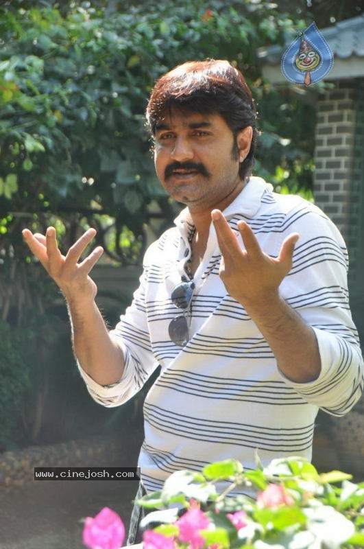 Srikanth Solo Stills - 10 / 40 photos