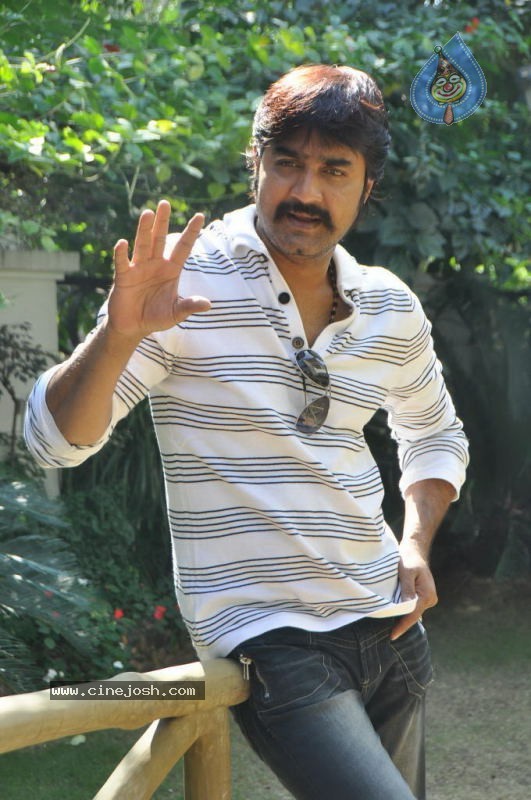 Srikanth Solo Stills - 16 / 40 photos