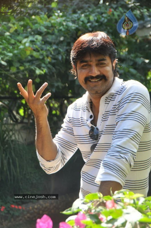 Srikanth Solo Stills - 20 / 40 photos