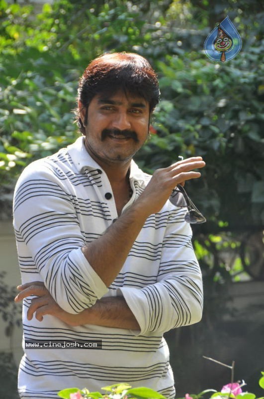 Srikanth Solo Stills - 40 / 40 photos