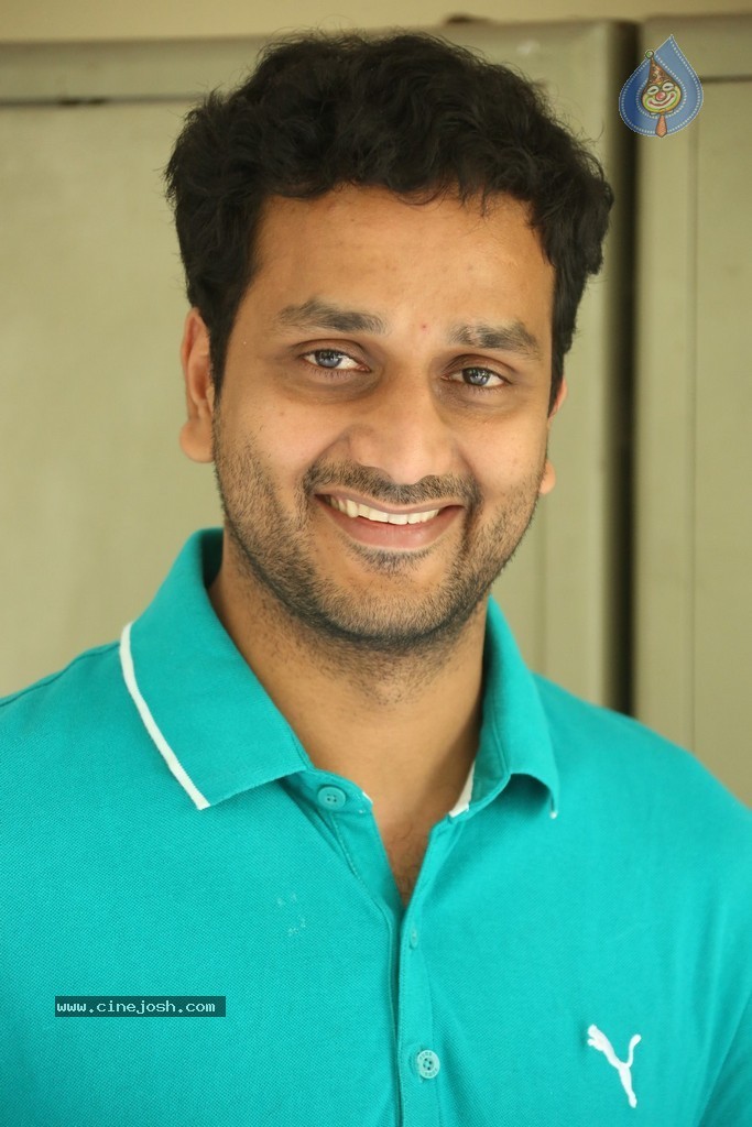 Srini Avasarala Press Meet - 3 / 39 photos
