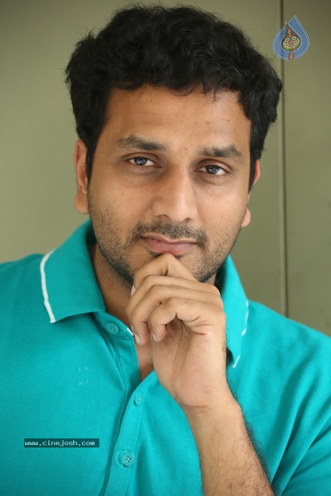 Srini Avasarala Press Meet - 17 / 39 photos