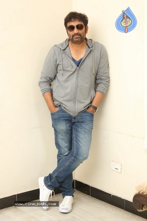 Srinu Vaitla Interview Photos - 8 / 16 photos