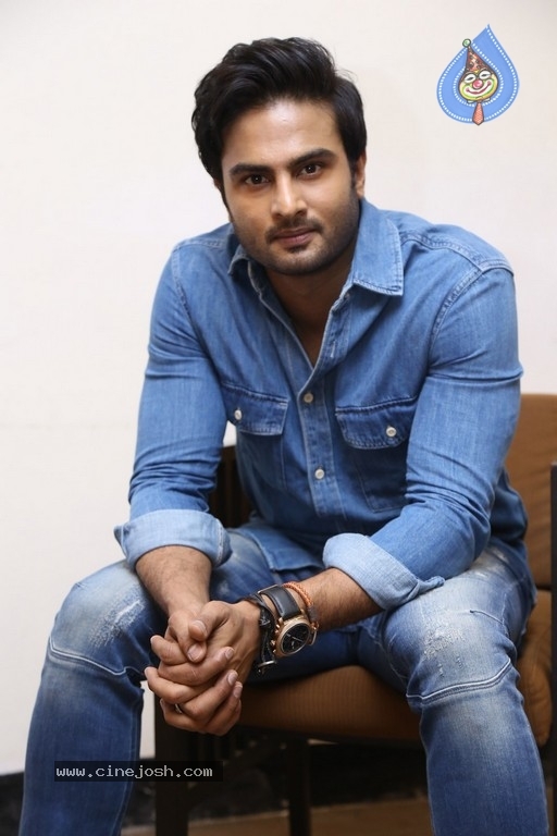 Sudheer Babu Interview Stills - 4 / 21 photos