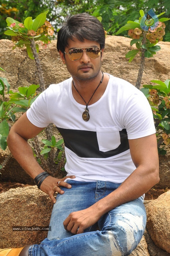 Sudheer Babu New Stills - 25 / 57 photos