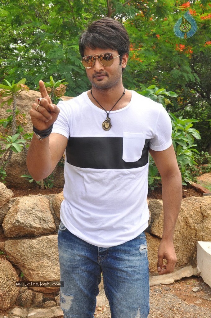Sudheer Babu New Stills - 45 / 57 photos