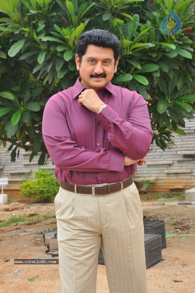 Suman Photos - 5 / 28 photos