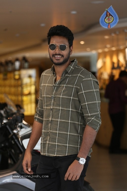 Sundeep Kishan Interview Photos - 7 / 21 photos