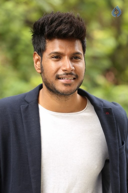 Sundeep Kishan New Pics - 2 / 21 photos