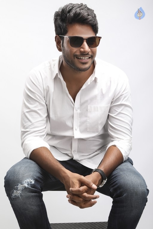 Sundeep Kishan Photo Shoot - 15 / 21 photos