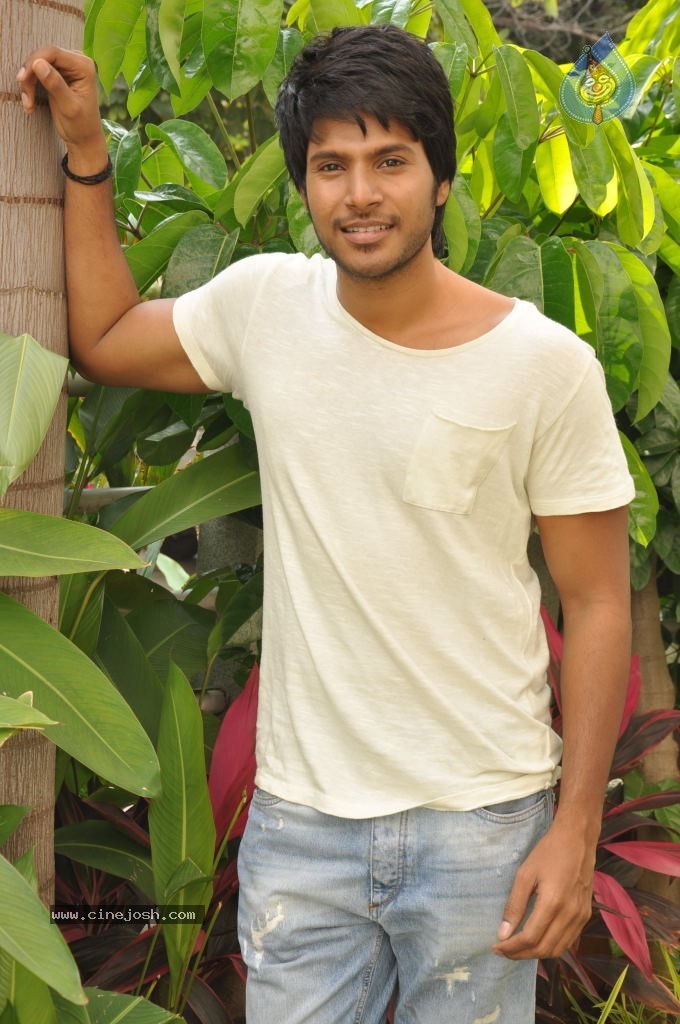 Sundeep Kishan Photos - 4 / 66 photos