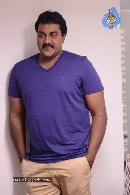 Sunil Interview Photos - 10 / 17 photos