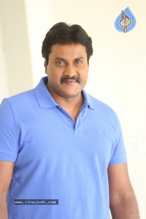 Sunil Interview Photos - 9 / 21 photos