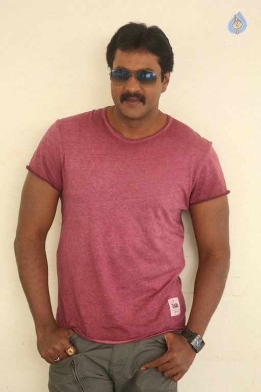 Sunil New Photos - 4 / 21 photos