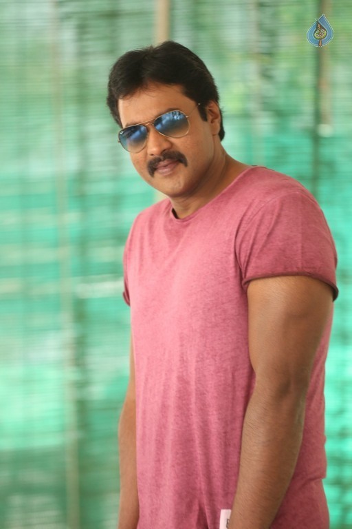 Sunil New Photos - 21 / 21 photos