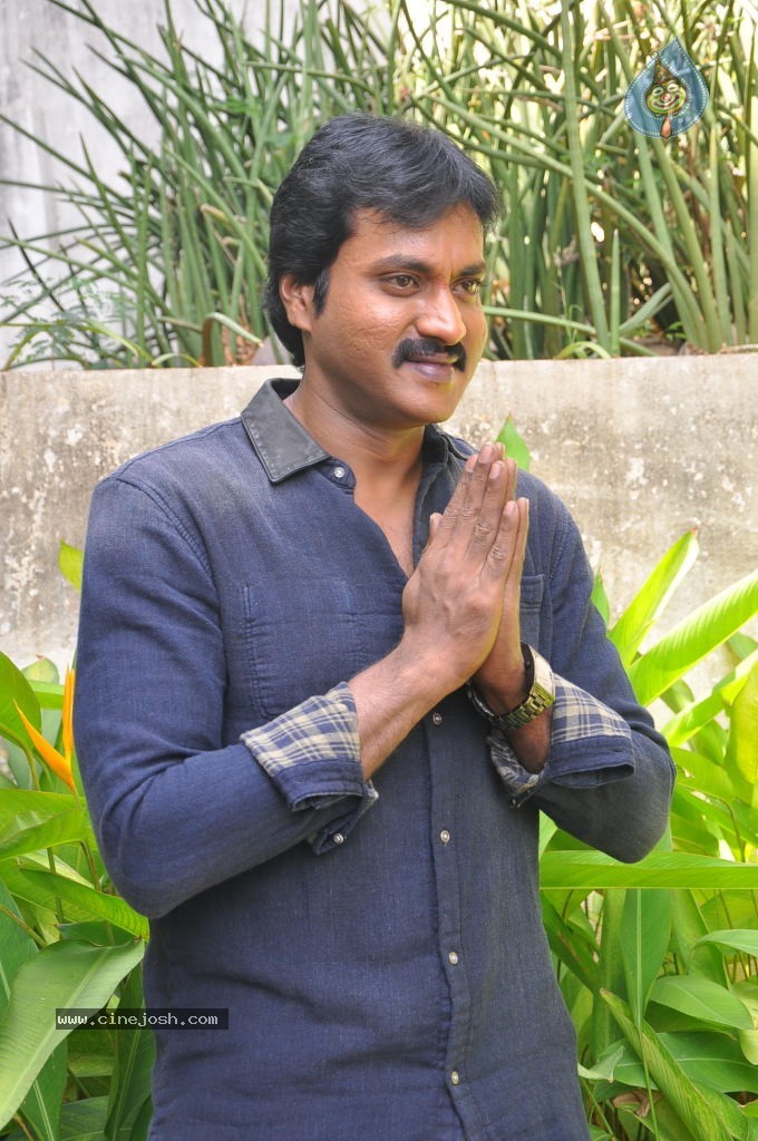 Sunil Stills - 20 / 49 photos