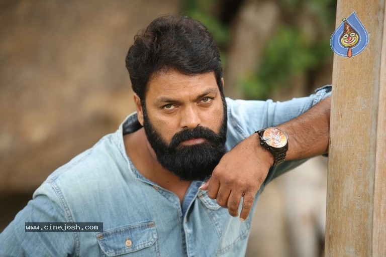 Super Sketch Movie Villain Indra Interview Stills - 10 / 27 photos
