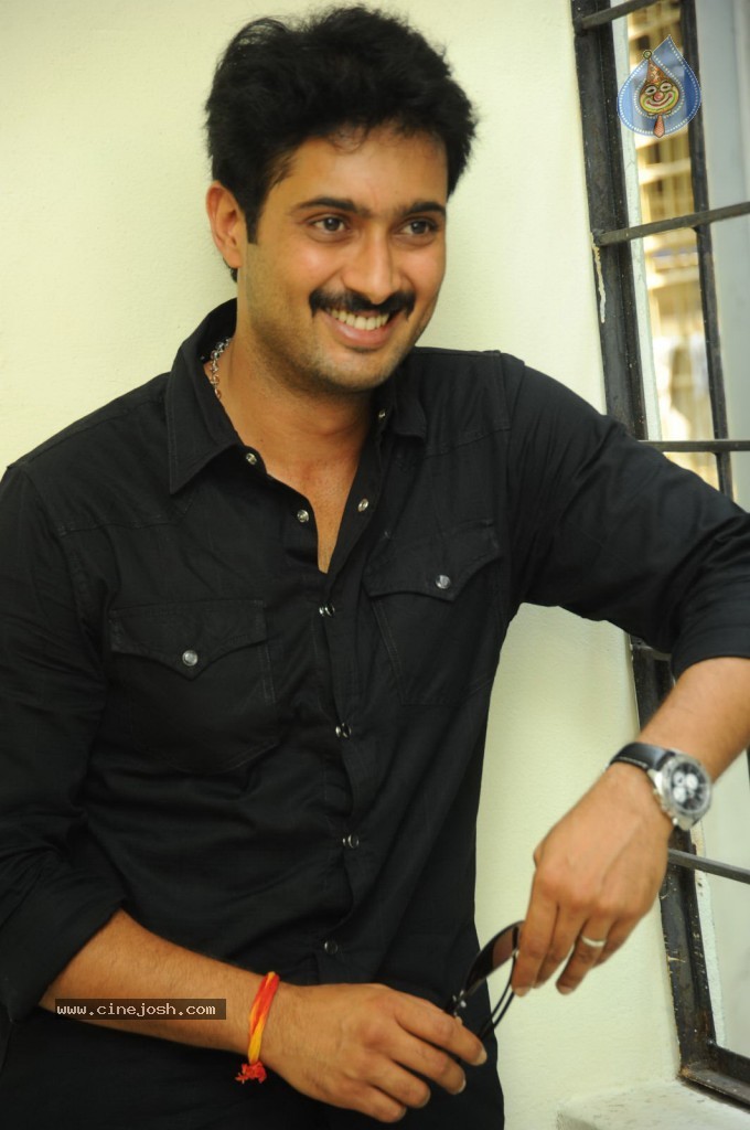 Uday Kiran New Stills - 27 / 44 photos