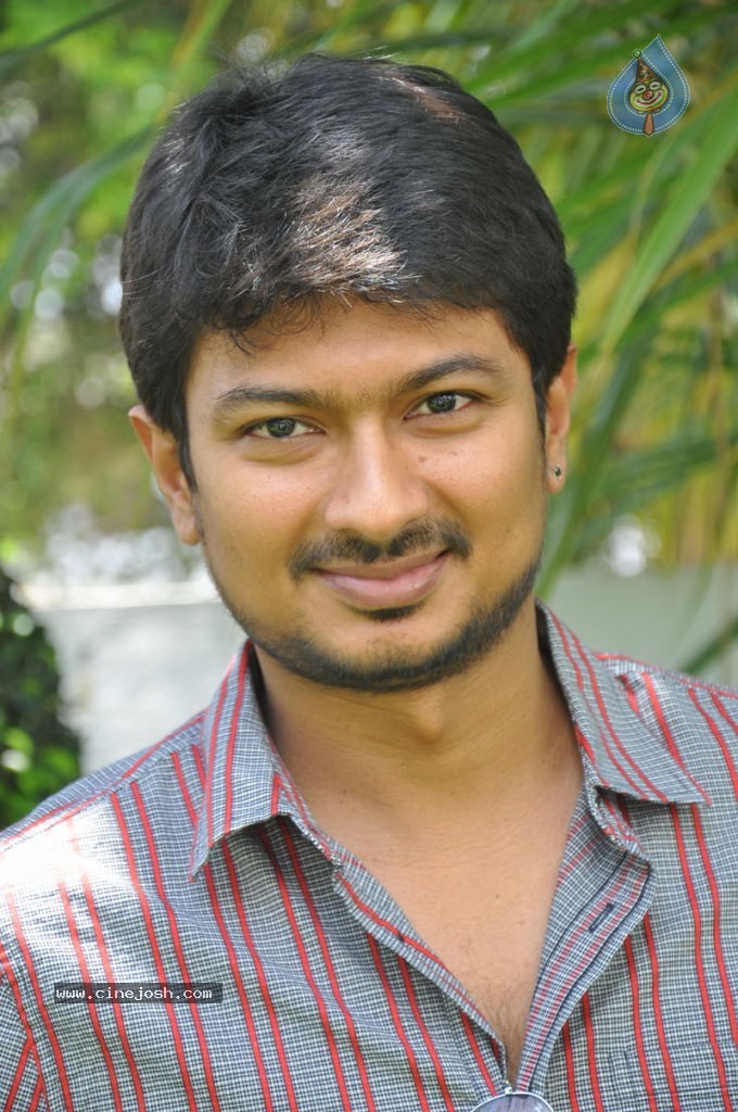 Udhayanidhi Stalin Stills - 8 / 37 photos