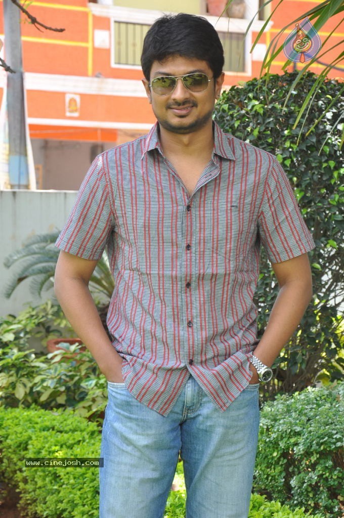 Udhayanidhi Stalin Stills - 22 / 37 photos