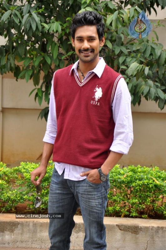 Varun Sandesh Photos - 4 / 27 photos