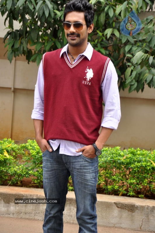 Varun Sandesh Photos - 21 / 27 photos